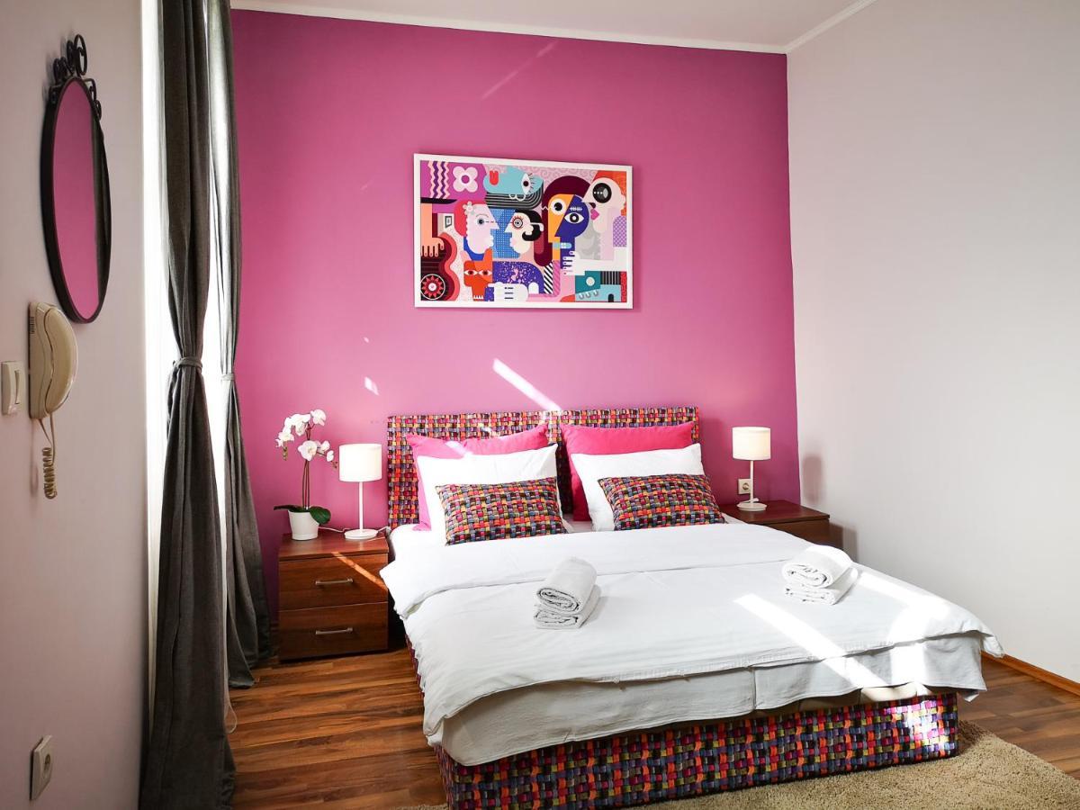 Dunavski Park Studio 2 Novi Sad Exterior foto